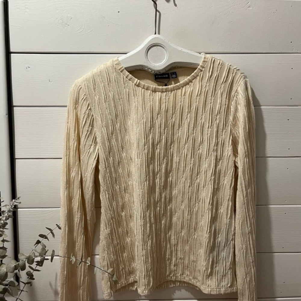 PIECES cream  top size Xl
